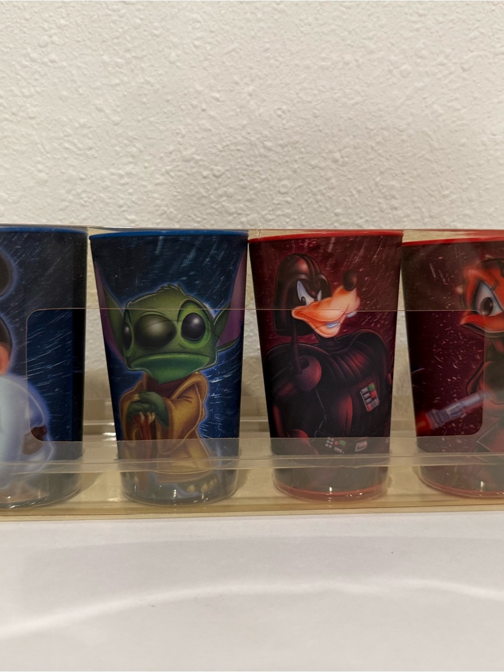 SEALED 2011  DisneyStar Wars Character 3D plastic cups